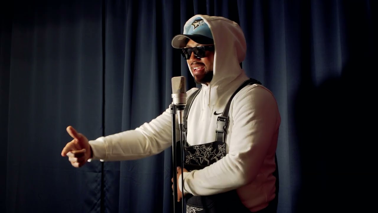 Closed Curtain Live - GCF Dee