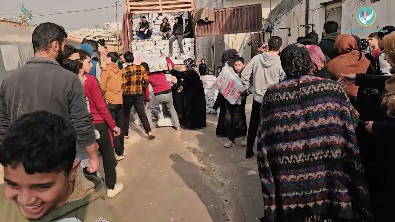 شتاء دافئ: بيرين للتدفئة مقدم من أهل الخير في دولة الكويت تم توزيعه على العوائل بمخيمات ريف إدلب