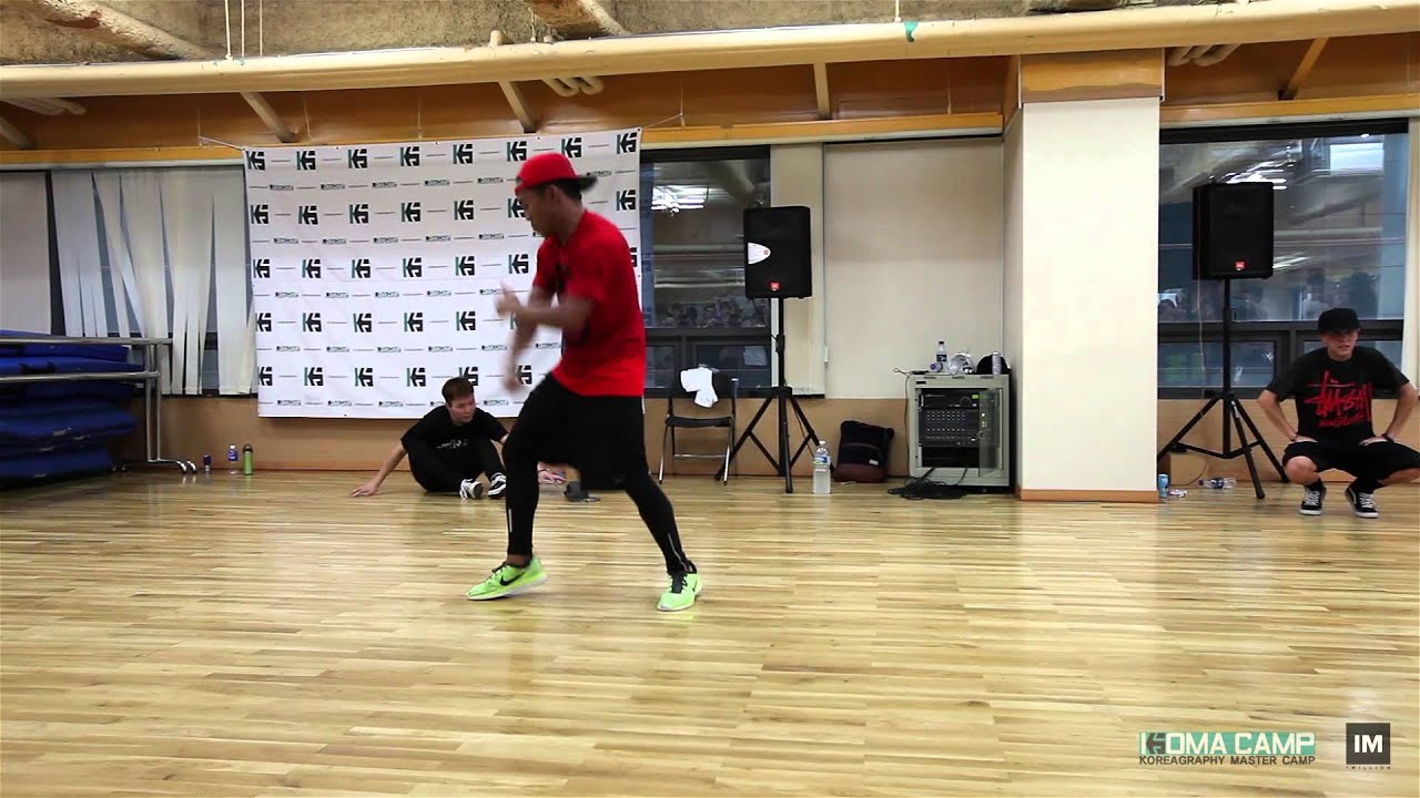 KOMACAMP | LYLE BENIGA 