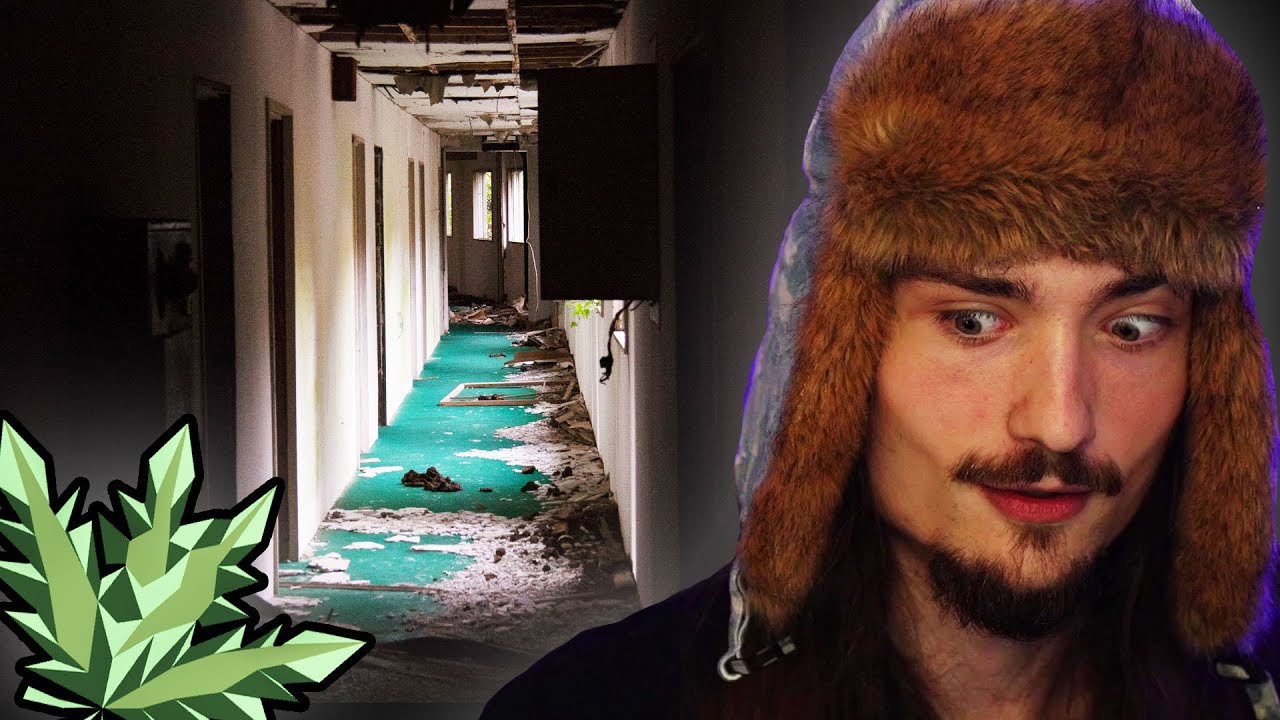 SMOKING IN A ABANDONED HOTEL (SCARY)