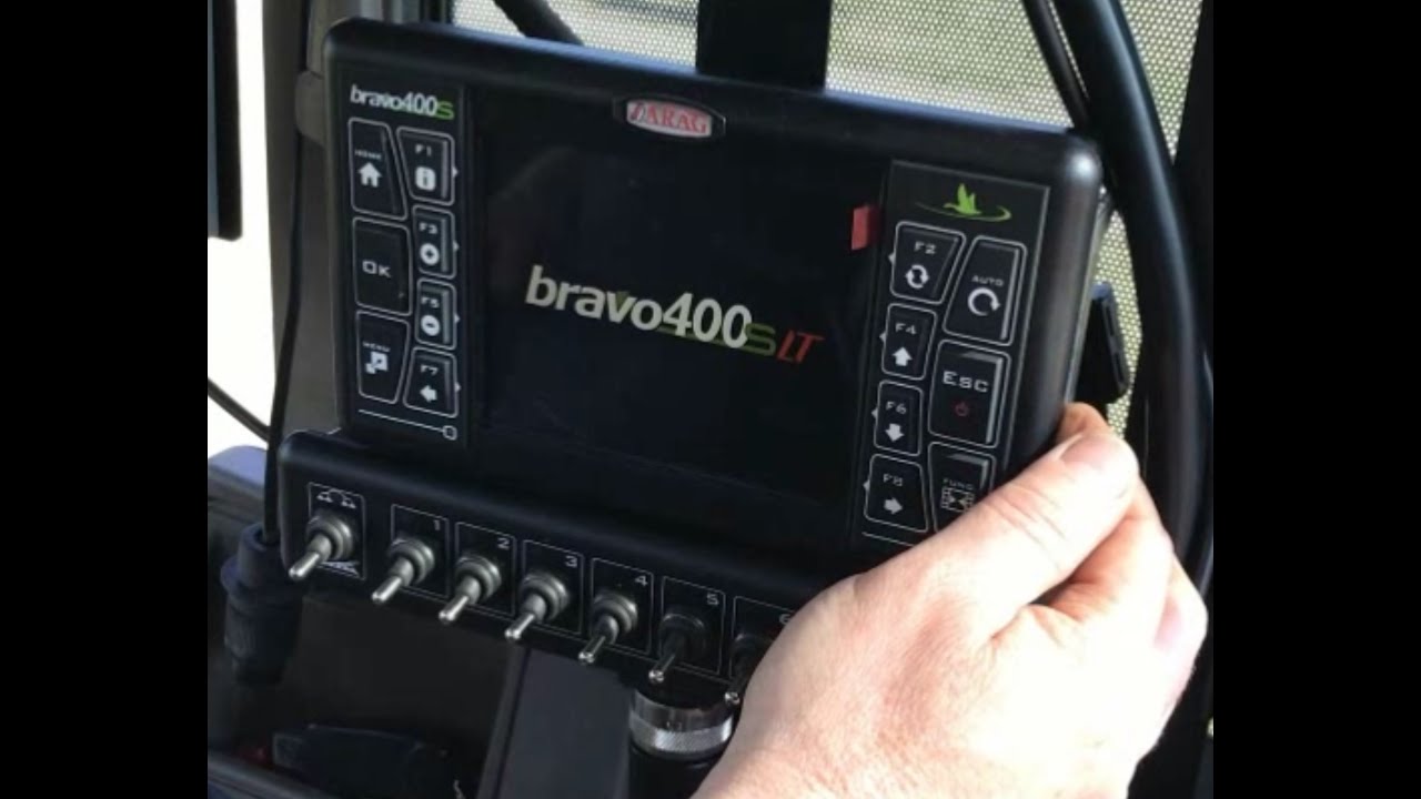 Forrás 2000/18 Bravo 400 LT computeres permetező beüzemelés