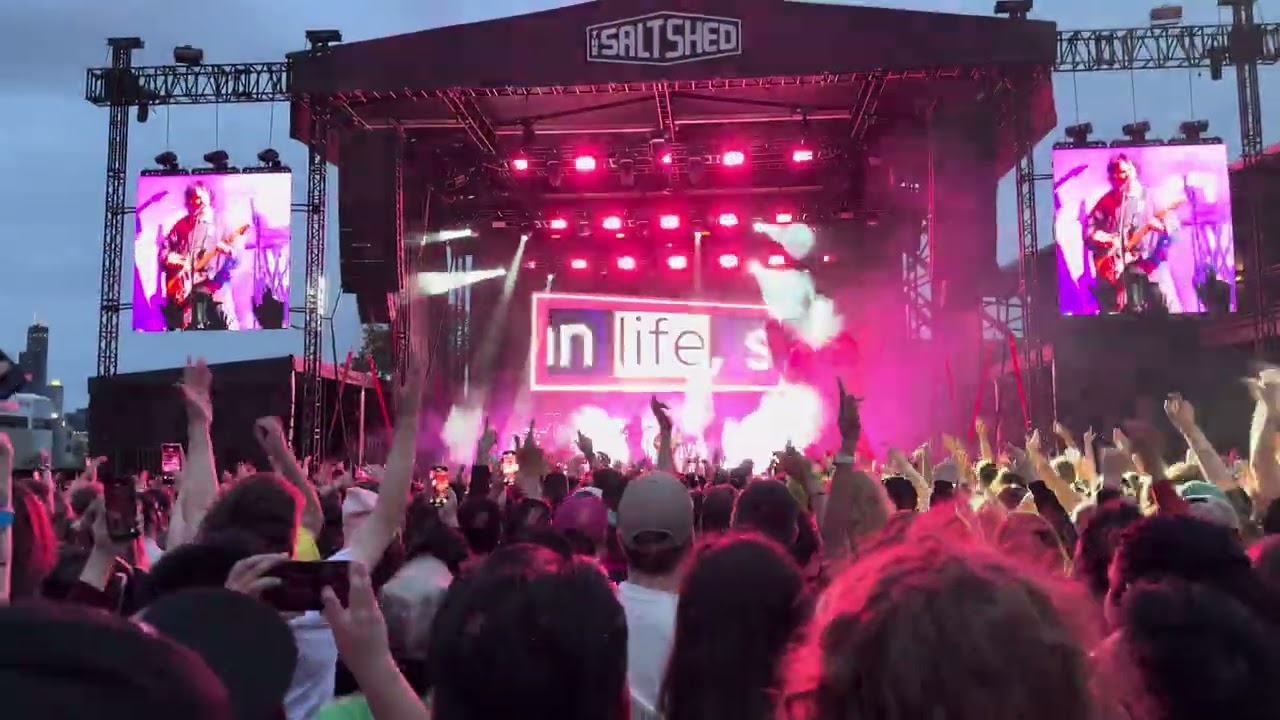 Porter Robinson - Russian Roulette LIVE in Chicago