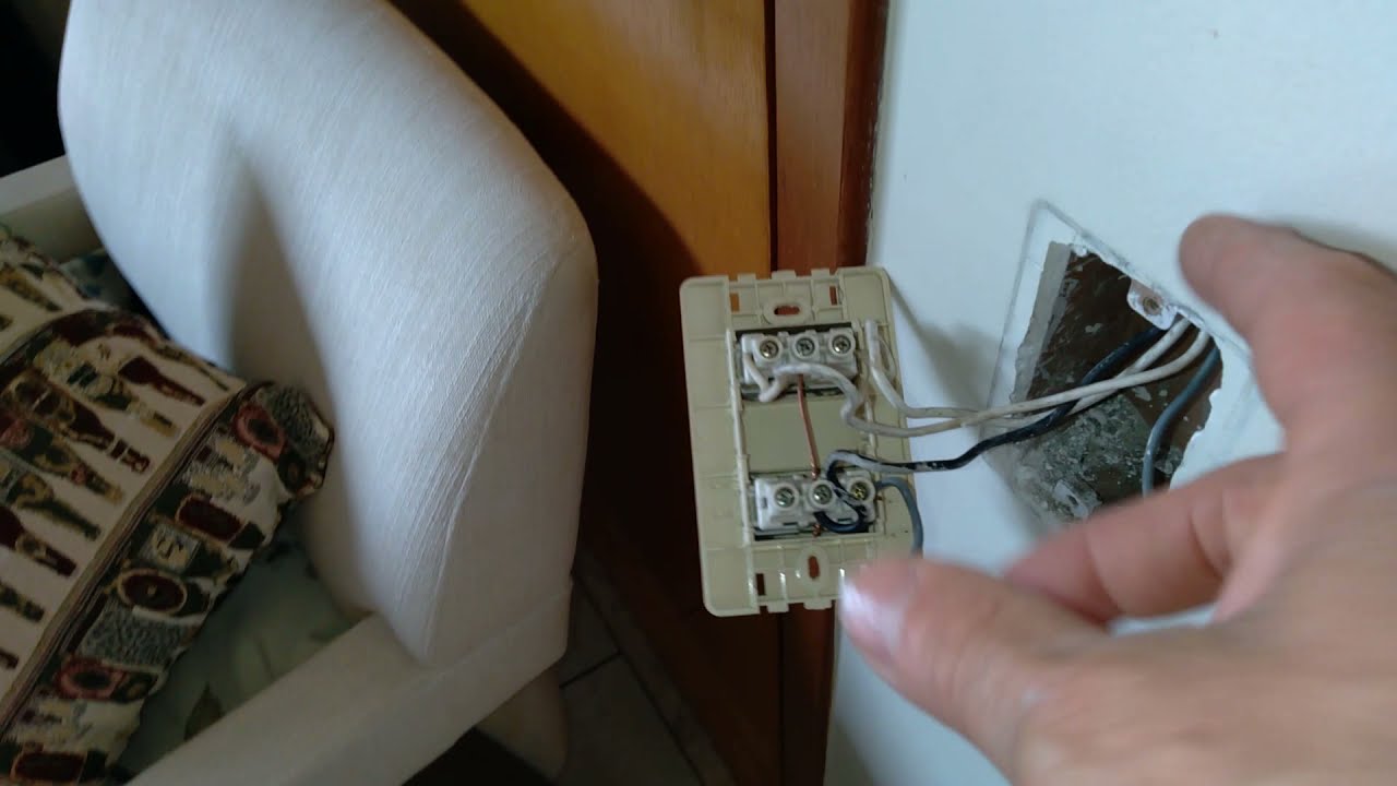 Puxando neutro para instalar interruptor inteligente: DEU TRABALHO!
