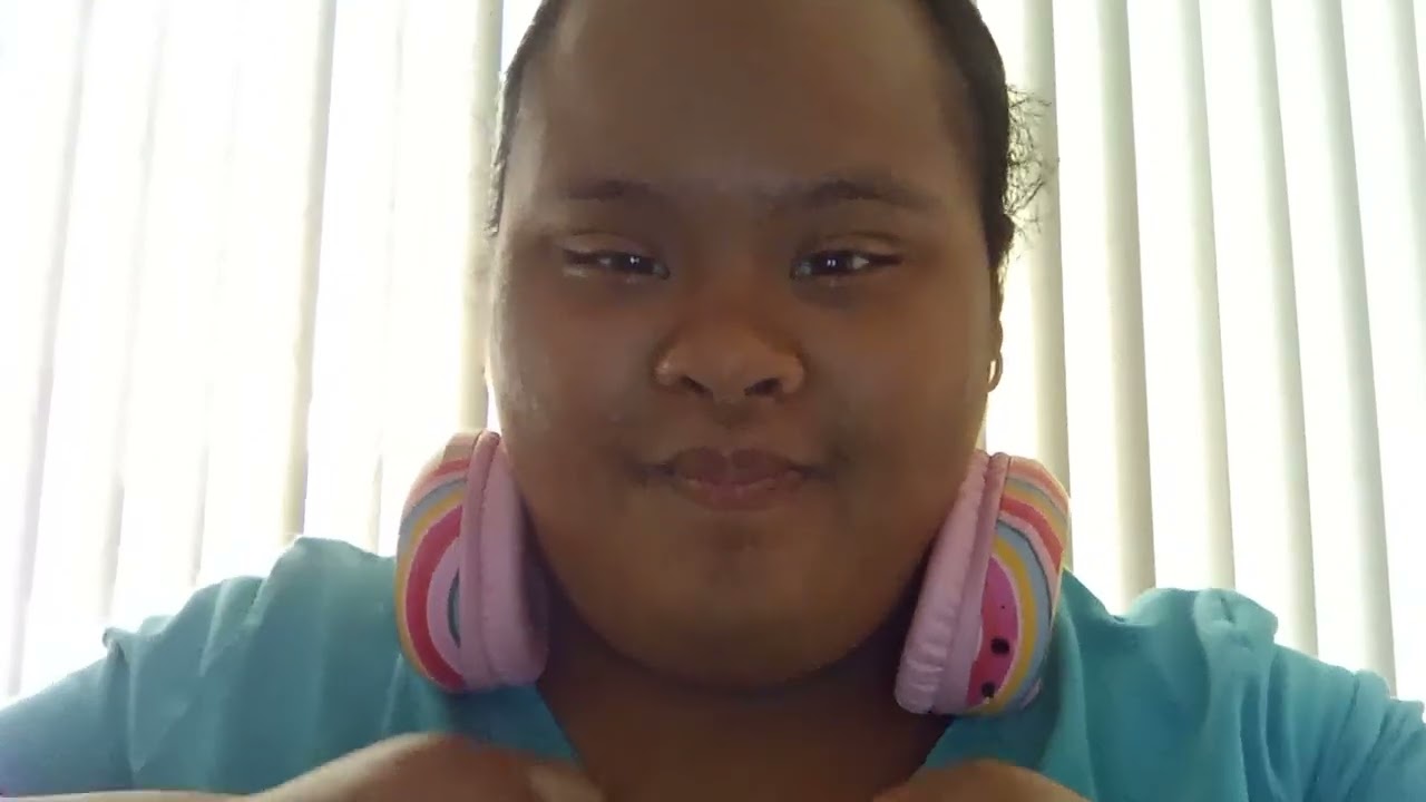 Zoe Barnes.   Brunomars song 