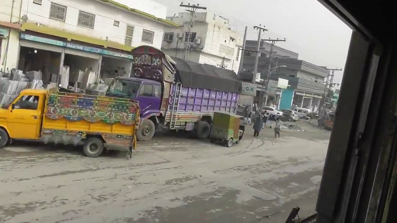 Awam Express in Islamabad || Traditional Track Sound || Parallel Action || Amazing Velocity