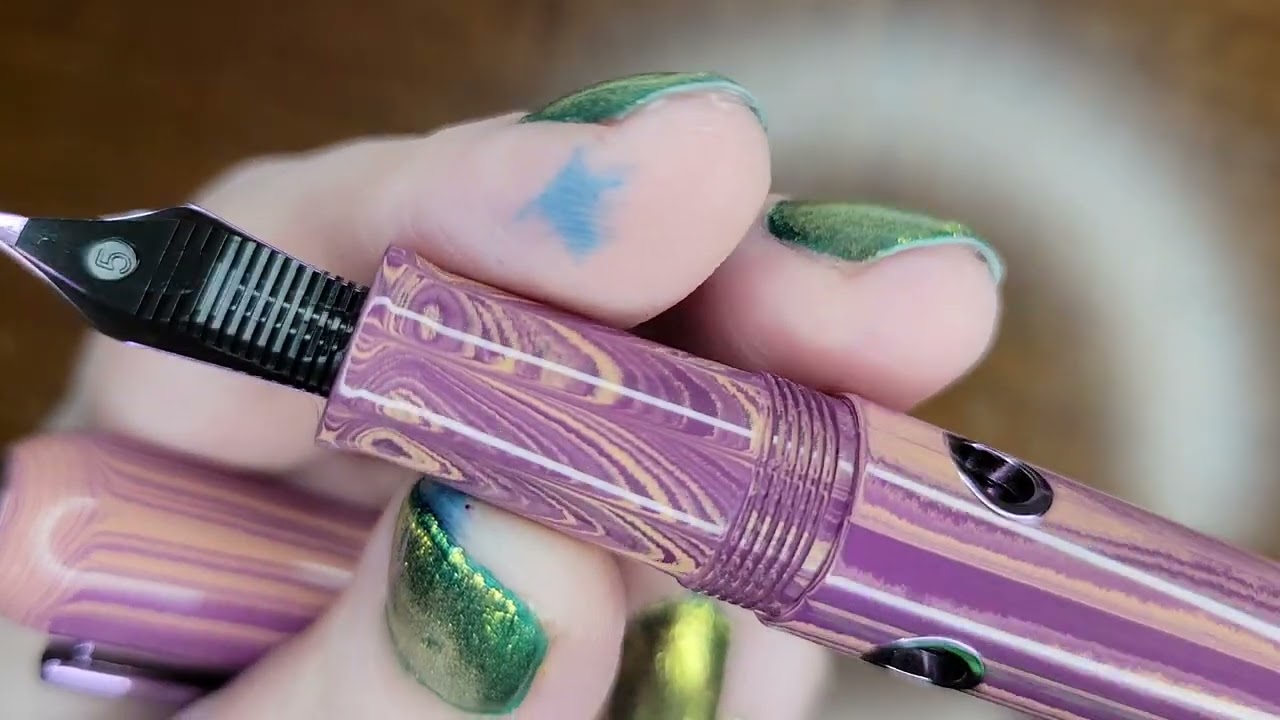 Nahvalur Nautilus Mousseline Lilas Double Broad Closer Look