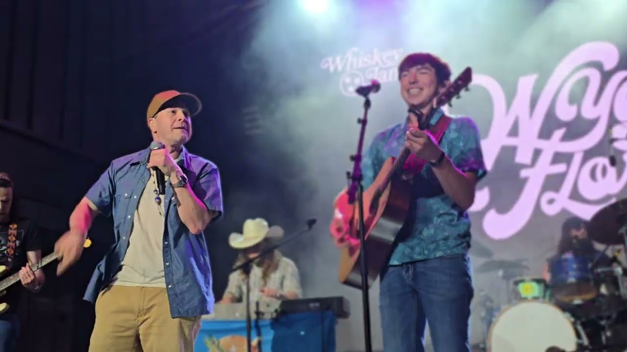 Wyatt Flores and Gavin DeGraw  - I Don't Want to Be (6/5/2024) Nashville, TN