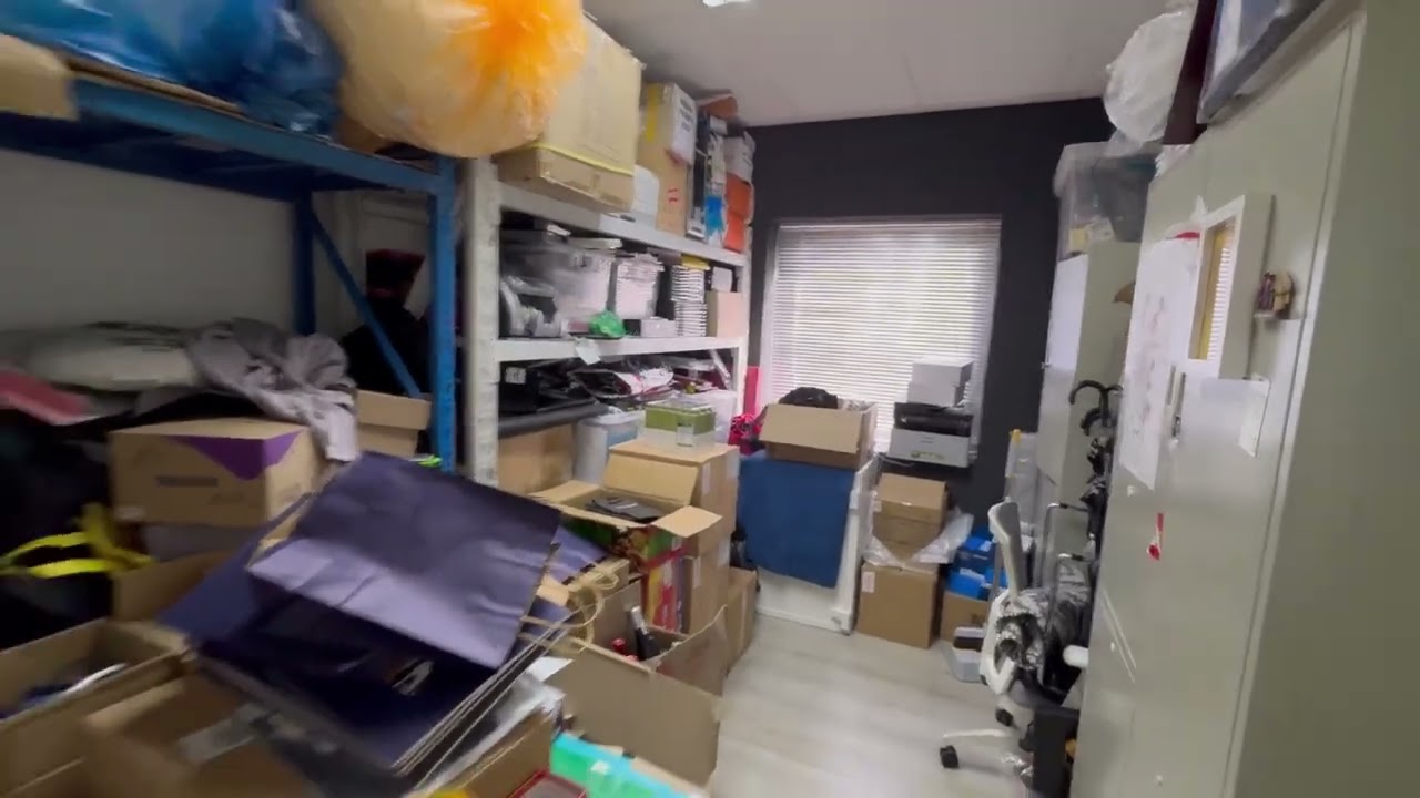 Prime office unit for sale in Century City - 88sqm (Courtyard)