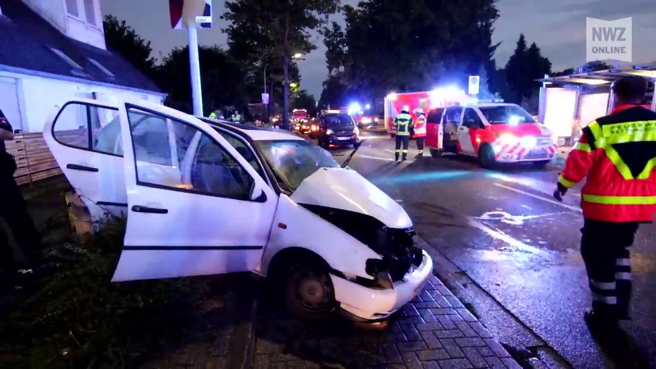Unfall in Oldenburg: Fünf Schwerverletzte nach Zusammenstoß
