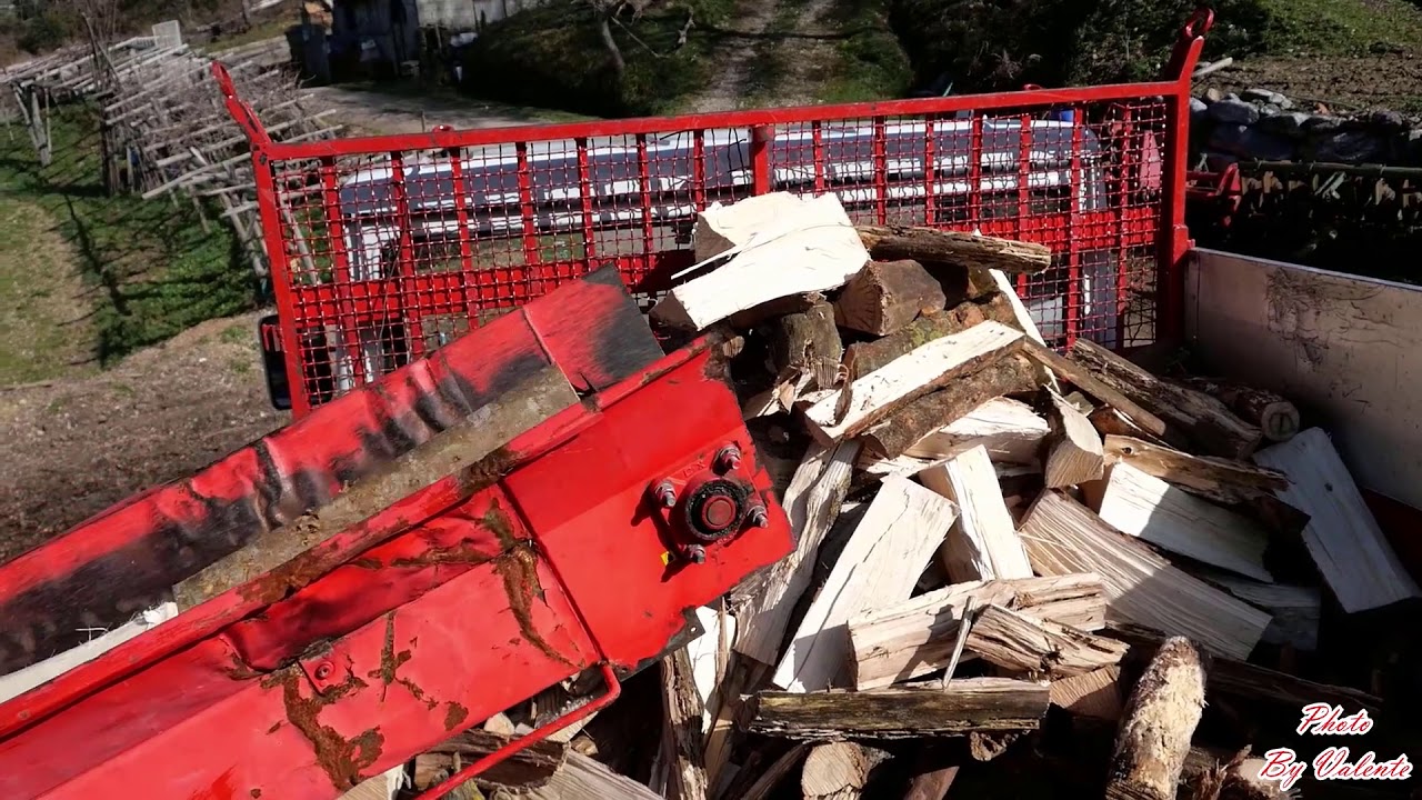 Lavori  boschivi Macchina combinata taglia-spacca-carica +Fiat 455C Wood Processing