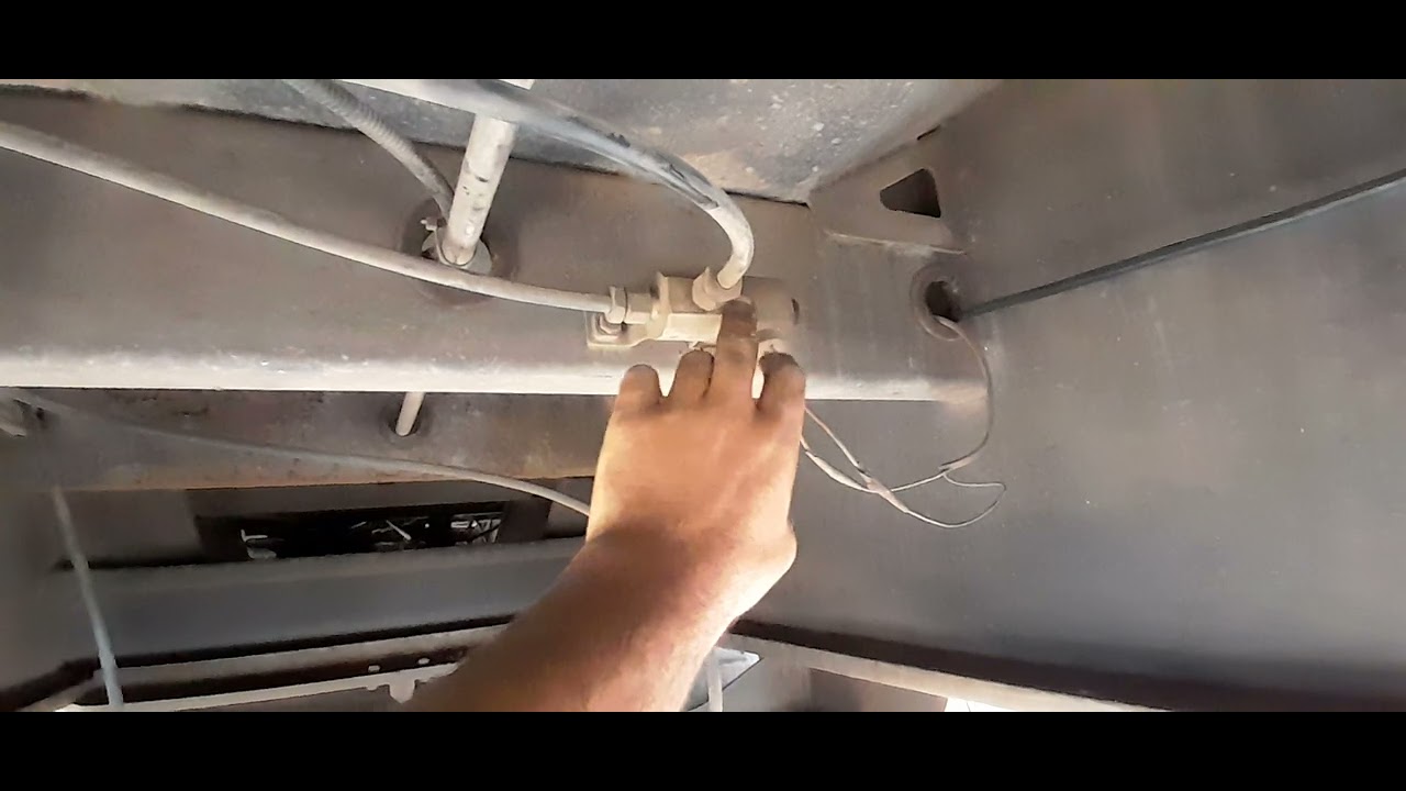 1 eixo da carreta Vanderleia nao abaixa o que pode ser dica simples