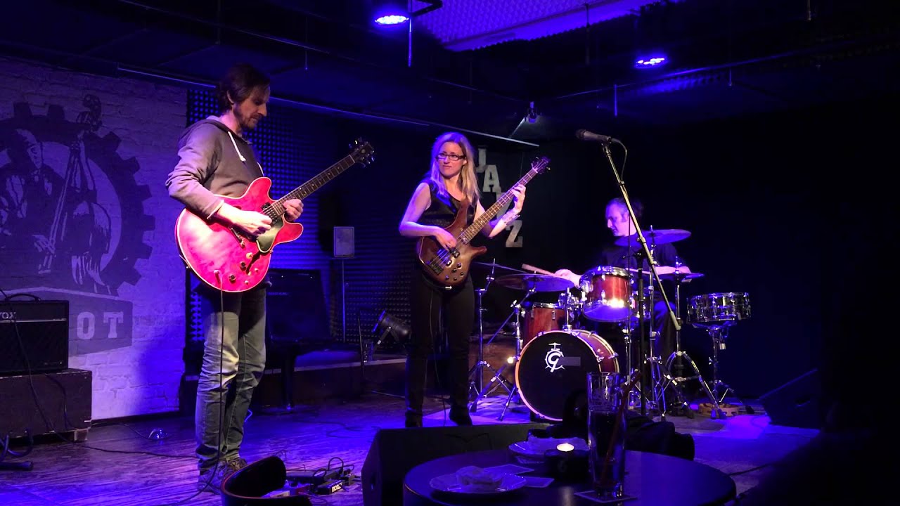 Delphine Maillard Trio - Demain @ Kunstfabrik Schlot, Berlin