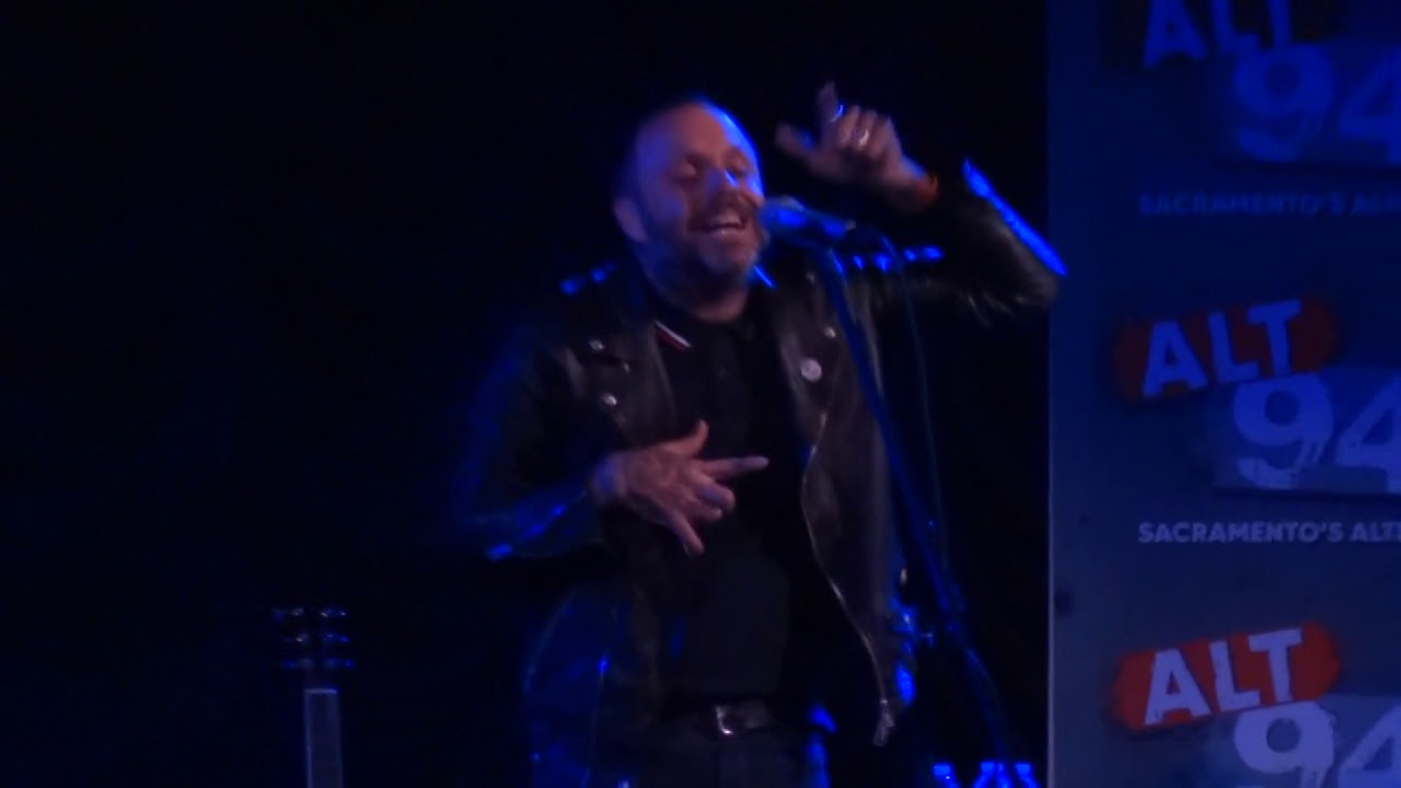 Amazing Vocals!!! Justin Furstenfeld (Live) Crest Theatre