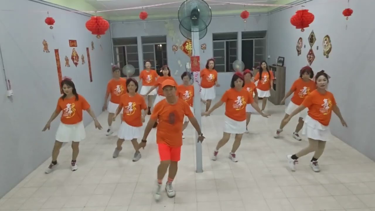 Happy Squad Line Dance