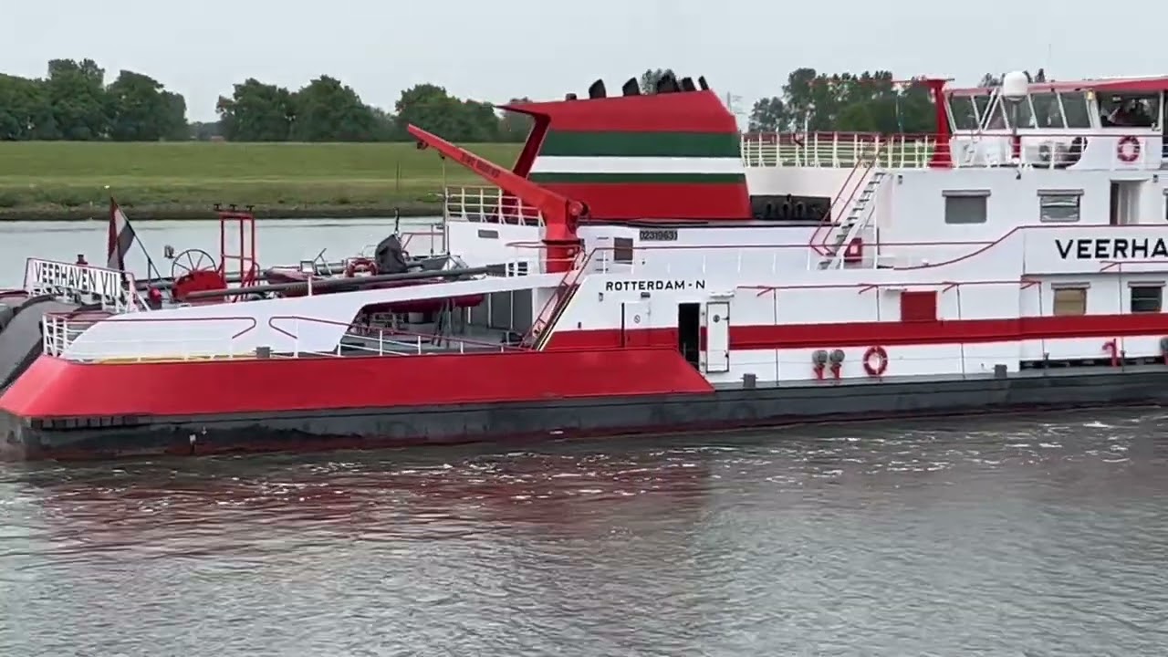 VEERHAVEN VII | Inland, Pushtow six cargo Barges | Spotted Rotterdam Netherland Loaded and Empty.