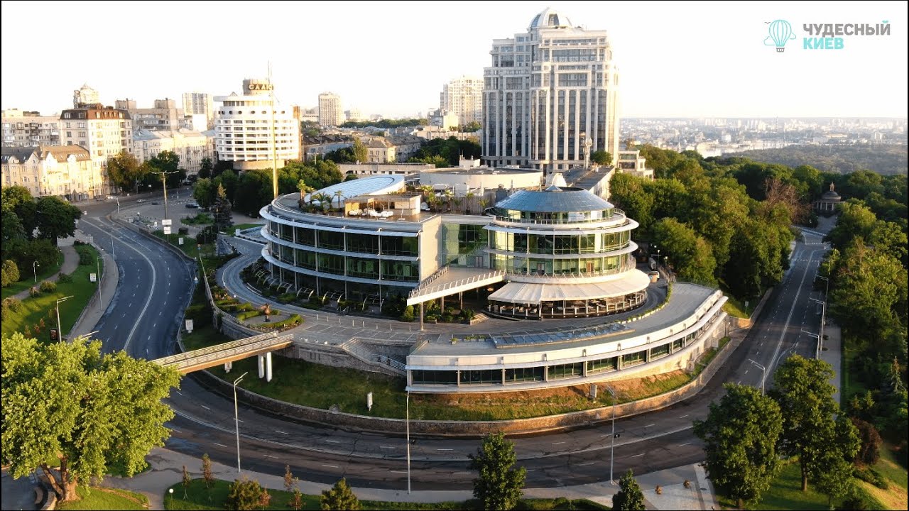 Летний Киев с высоты птичьего полёта