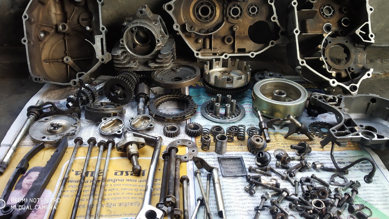 Bajaj platina full engine and gearbox sitting and  details