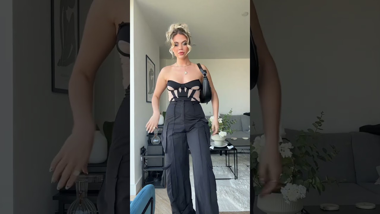 Casual Style: Cargo Pants & Corset 