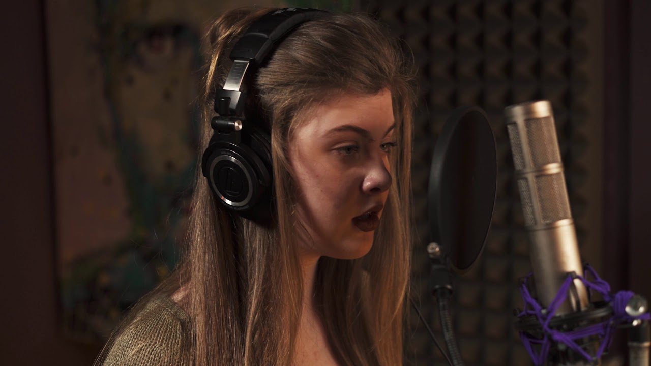 Isabel - Can't Help Falling in Love With You ( In the style of Haley Reinhart )
