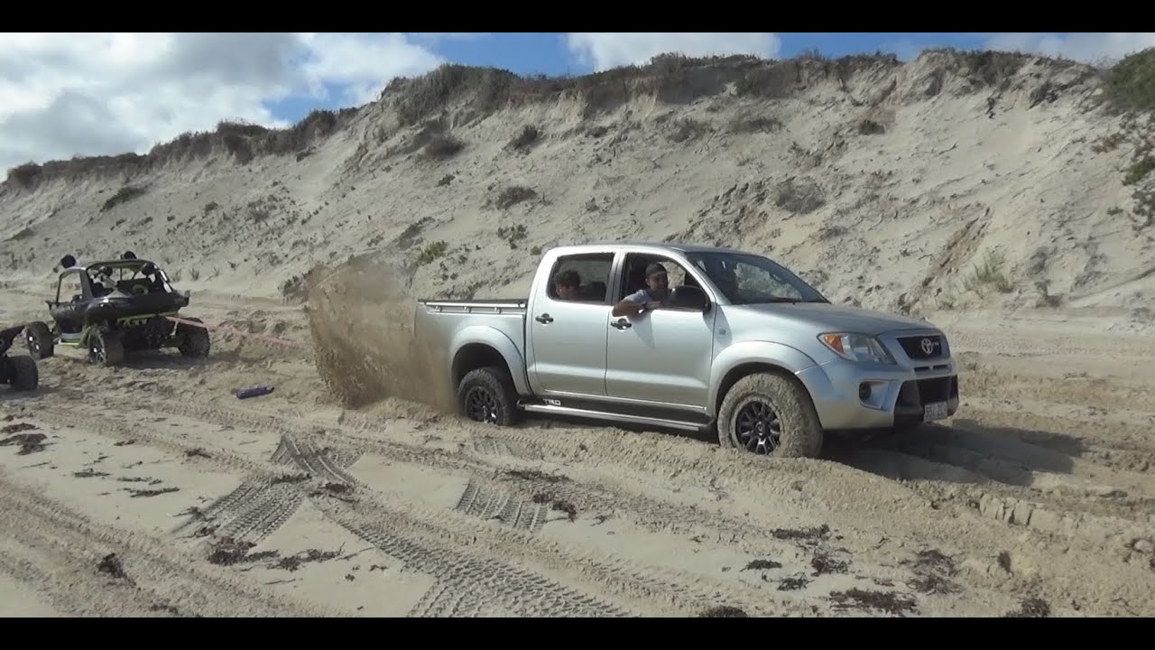 BOGGED IN THE SAND AT WILBINGA WA