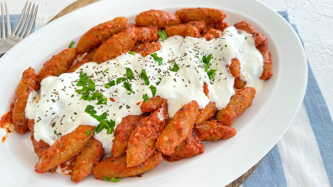 Türkisches Gericht I Sömelek Köfte - Bulgurbällchen mit Joghurt