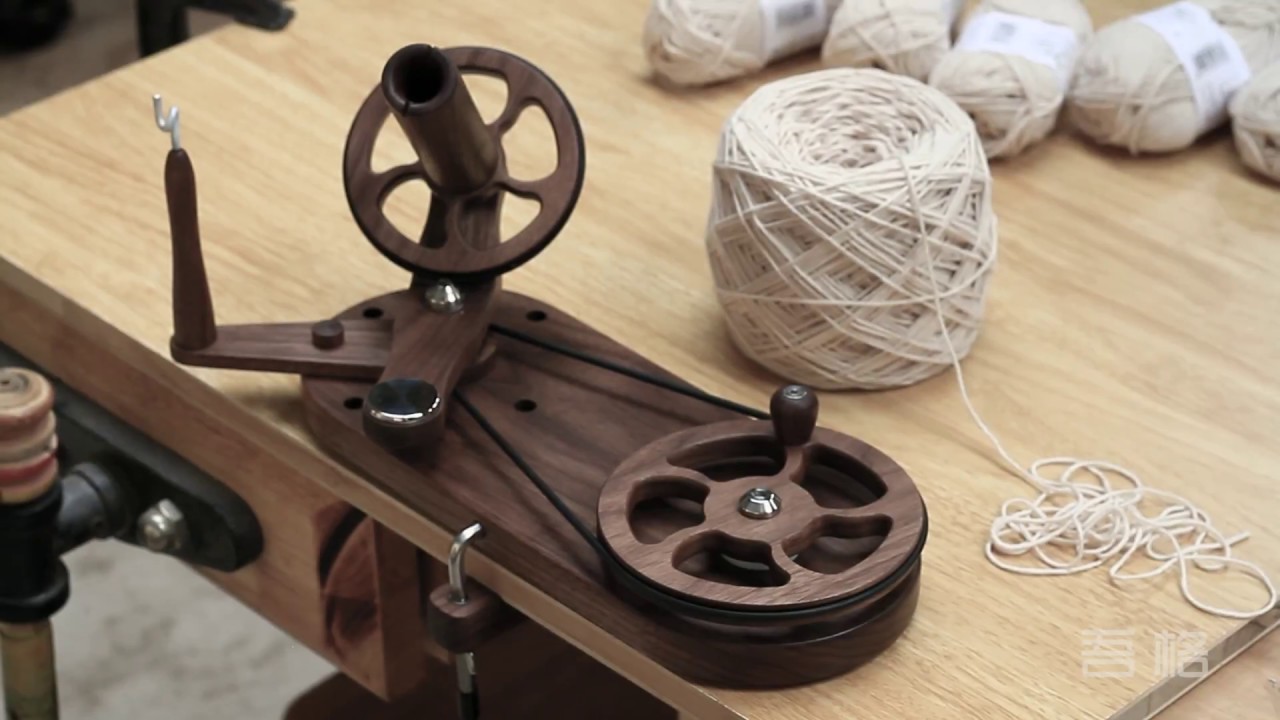 Woodworking  DIY Homemade yarn winder -03