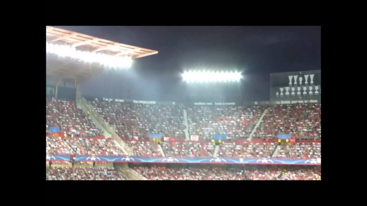 Borussia MG Fans   bei FC Sevilla (Champions League)