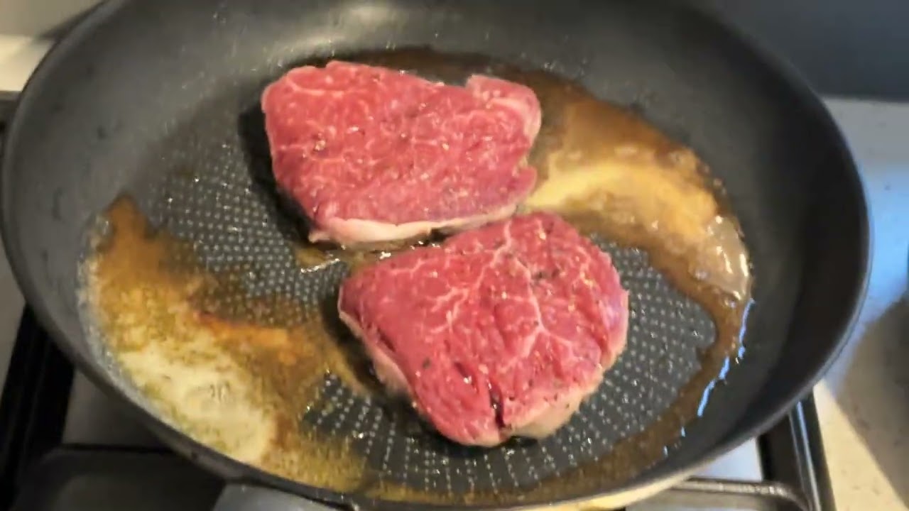 Tutorials how to cook some beautiful steak