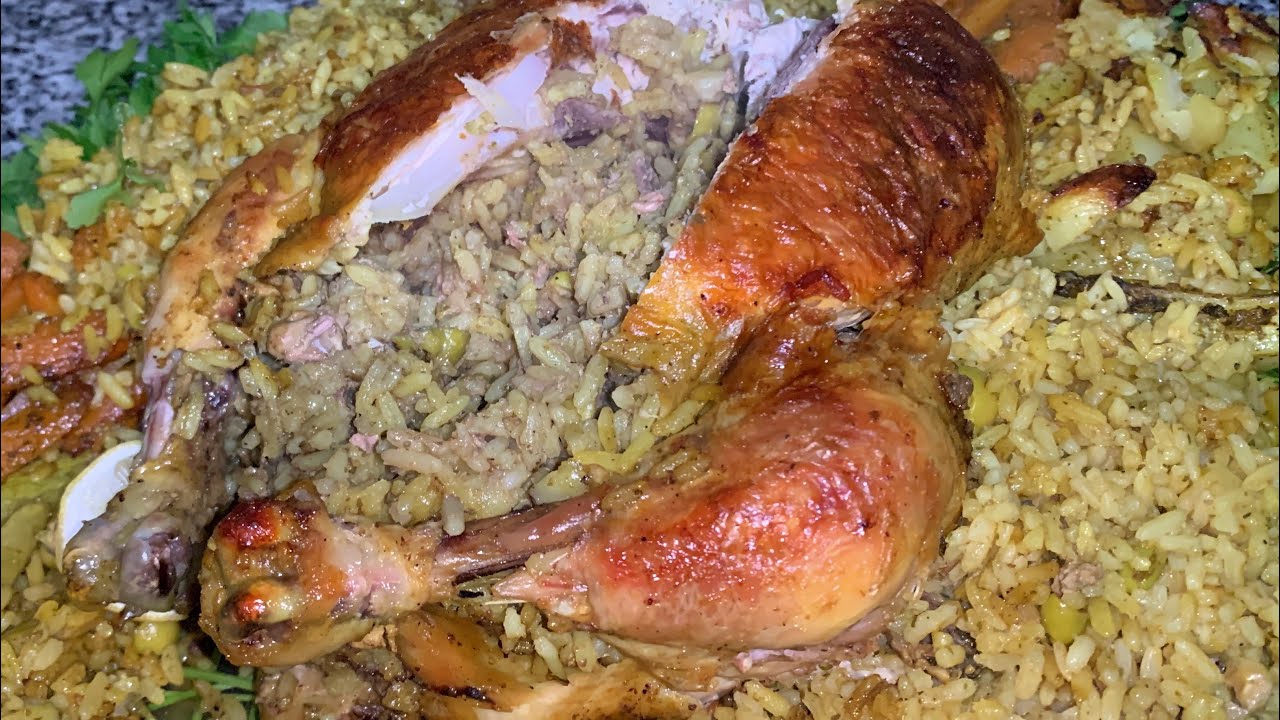 دائما مع السهل والسريع 👩🏻‍🍳دجاج محمر في الفرن رفقة الروز والخضر احسن فطور 🤫😋