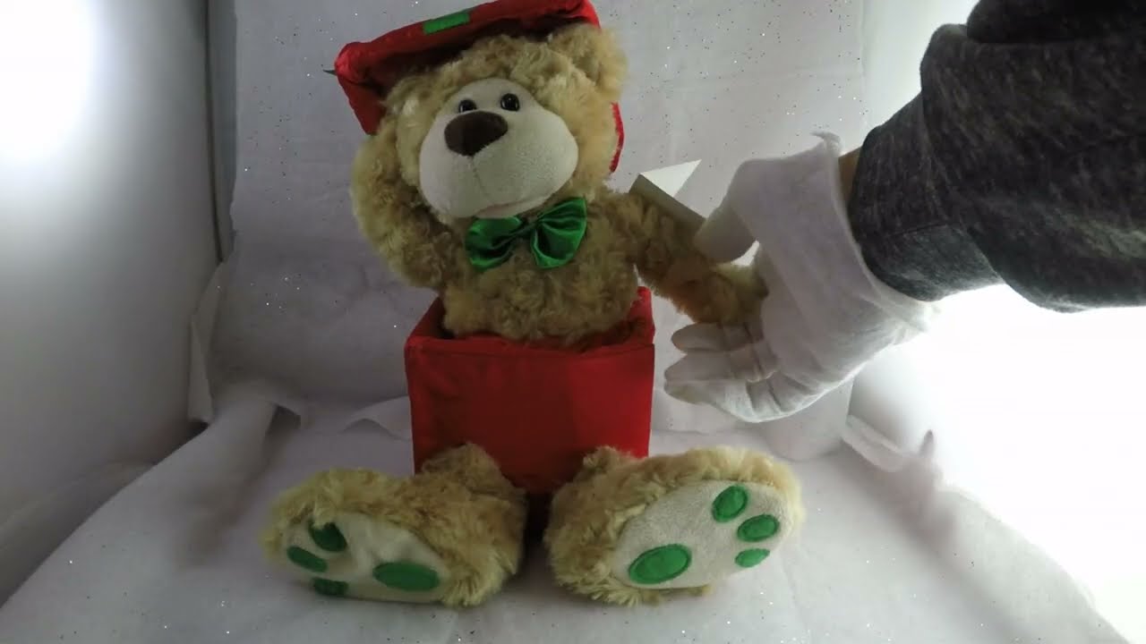 Teddy Bear in Gift by Sound N Light Animatronics Animated Christmas Figure Singing Dancing Vintage