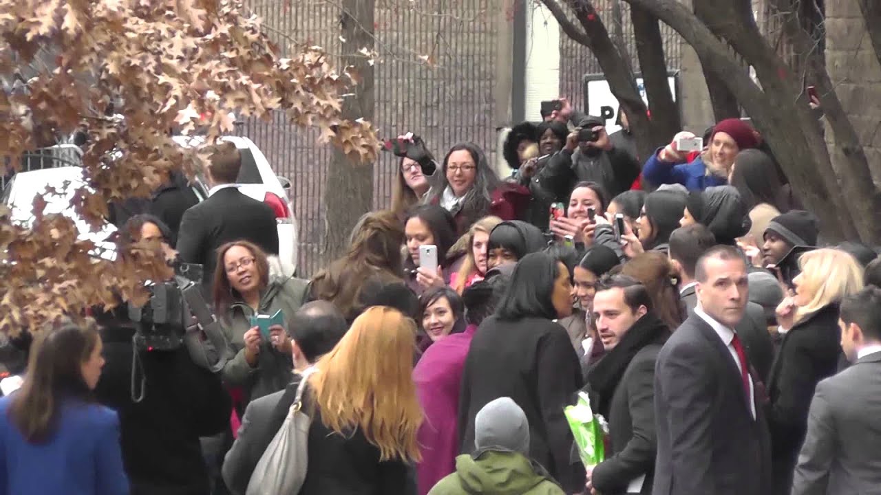 2014-12008 - Kate Middleton visits a Harlem Children's Center in NYC