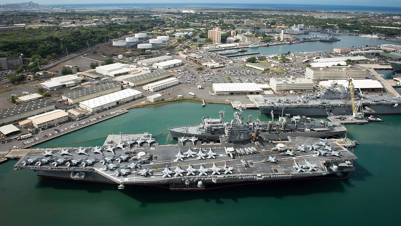 10 крупнейших военно-морских баз США