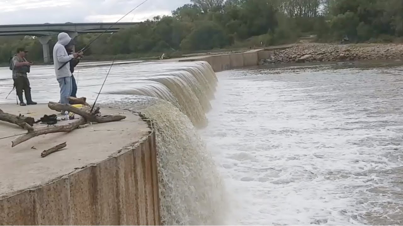 Kansas River Fishing in the Waterfall. EP 185
