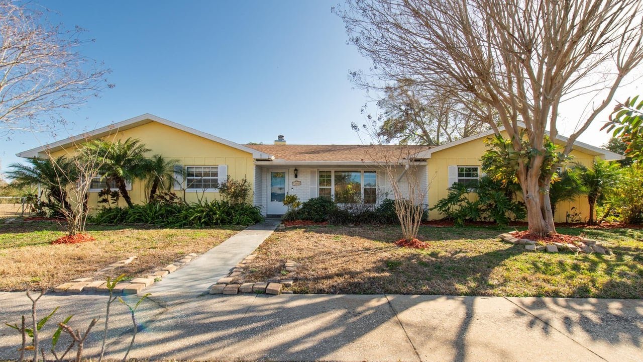 13400 91st Ave N, Seminole, FL