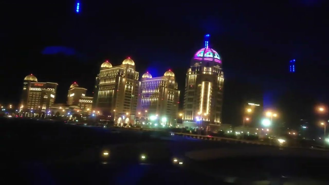 Doha at Night 🇶🇦 | Stunning City Lights, Corniche Drive & Skyline Tour