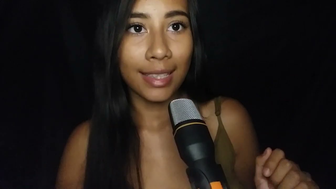 ASMR- Roleplay- Poniéndote pestañas- haciéndote cariñitos en tu cara❣😴