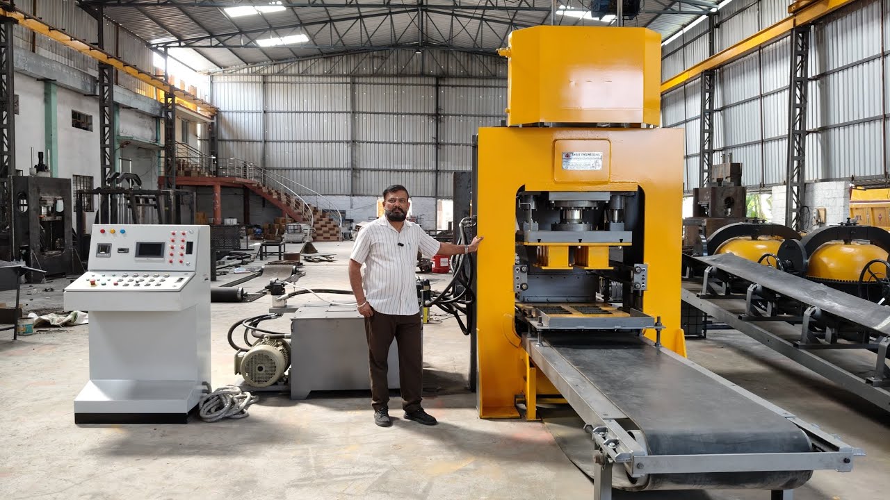 FULLY AUTOMATIC FLYASH BRICK MAKING MACHINE 8 BRICK HEAVY DUTY MODEL SHREE ENGINEERING COIMBATORE .