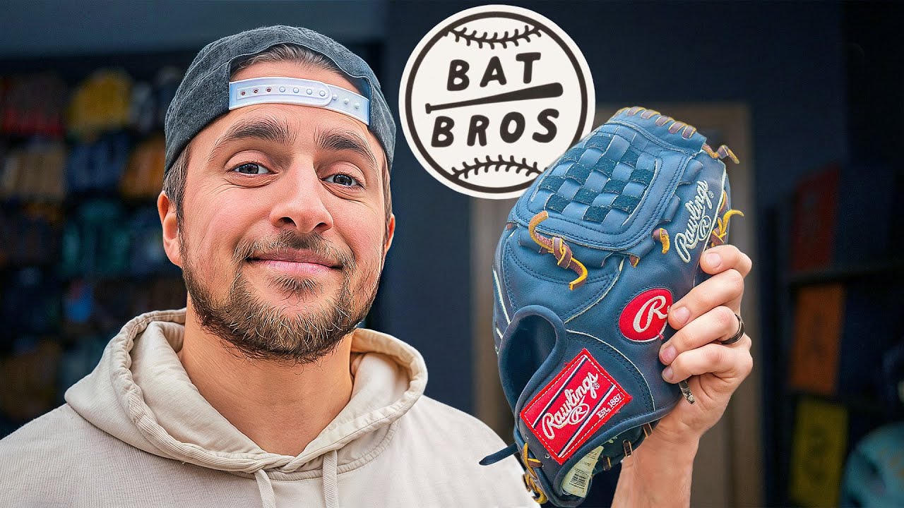 Братья с бейсбольными битами позволили мне оживить их перчатки.
