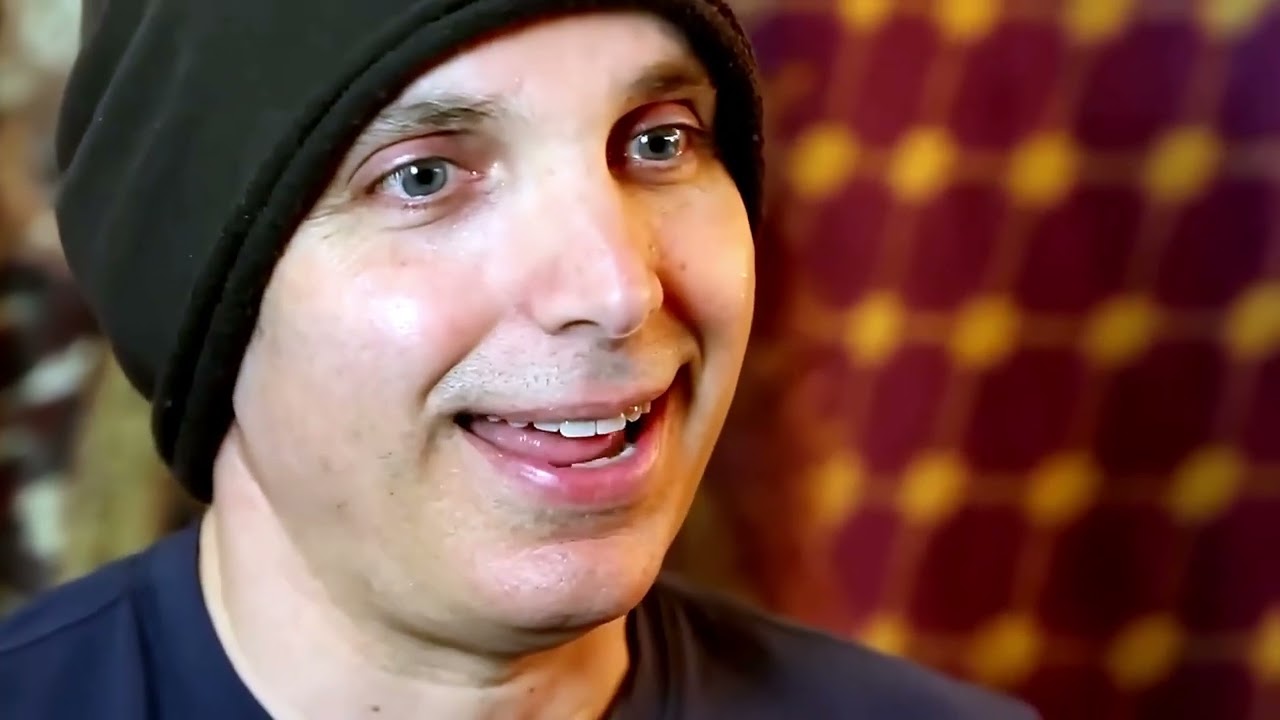 Joe Satriani celebrates the genius that is Ritchie Blackmore.
