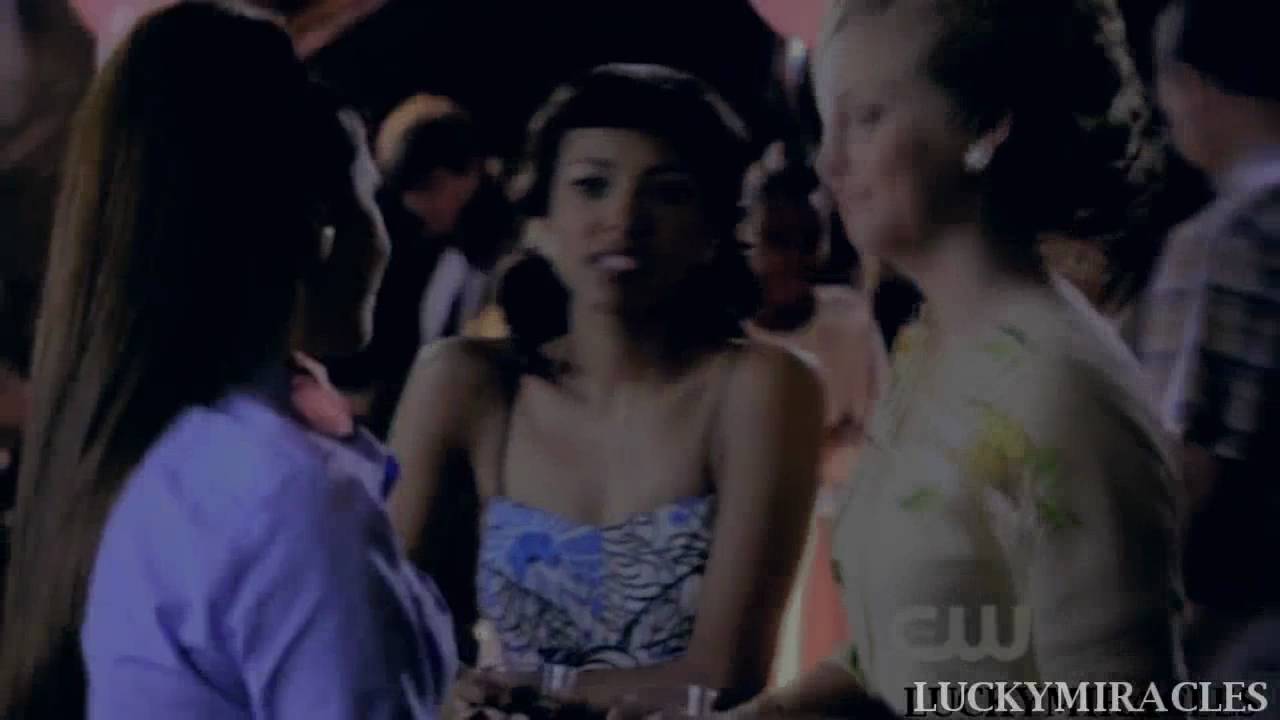 Dancing Queen (Multi-Females)