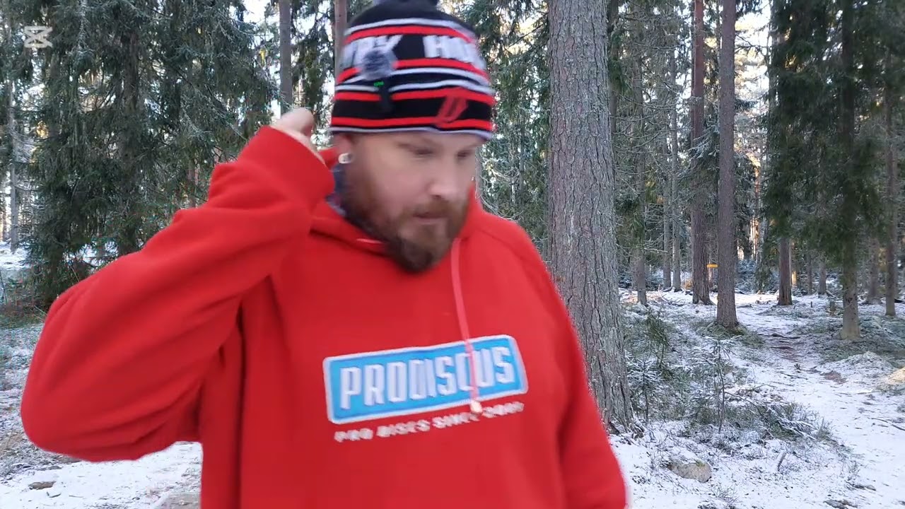 Valkeekosken pappilanniemi 18-väylänen talvileiska... 