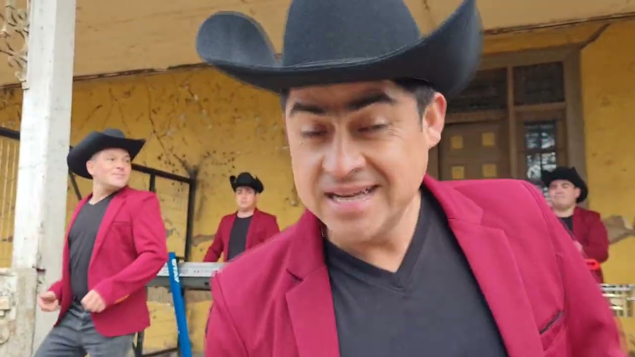 Juanita la tremenda y los Morales