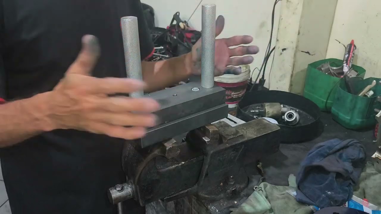 Régua de teste planicidade , regua de desempeno bloco motor, comenta ai  que logo mais vamos ter 