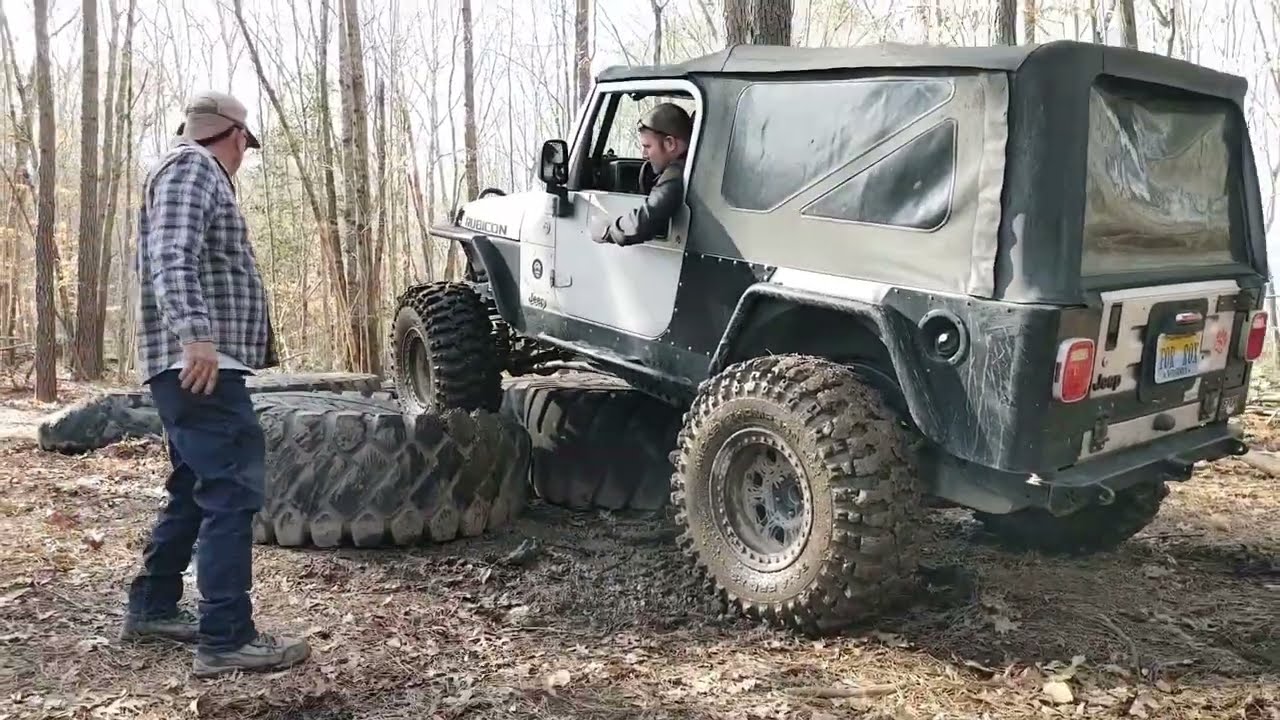 Jeep Wrangler LJ — лучший Wrangler для бездорожья? Да, это LJ 2006 года на 38-дюймовых дисках. Ор...