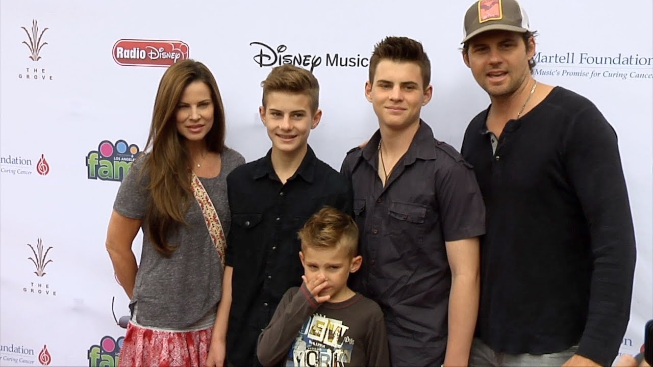 Kristoffer Polaha, Julianne Morris 9th Annual &ldquo;LA Family Day&rdquo; Red Carpet