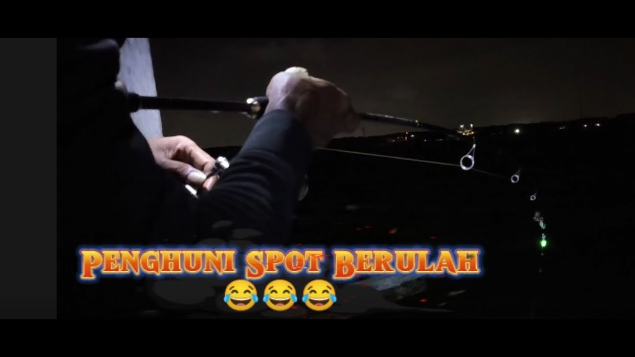 Ketika Penghuni spot berulah😢||Mancing malam di keramba