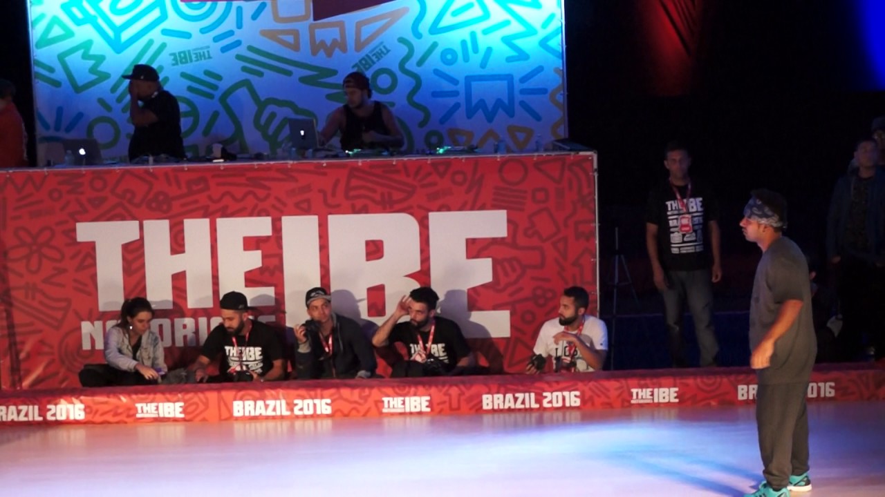 BBOY KID GUMA vs BBOY ARANHA - The Notorious IBE Brazil 2016