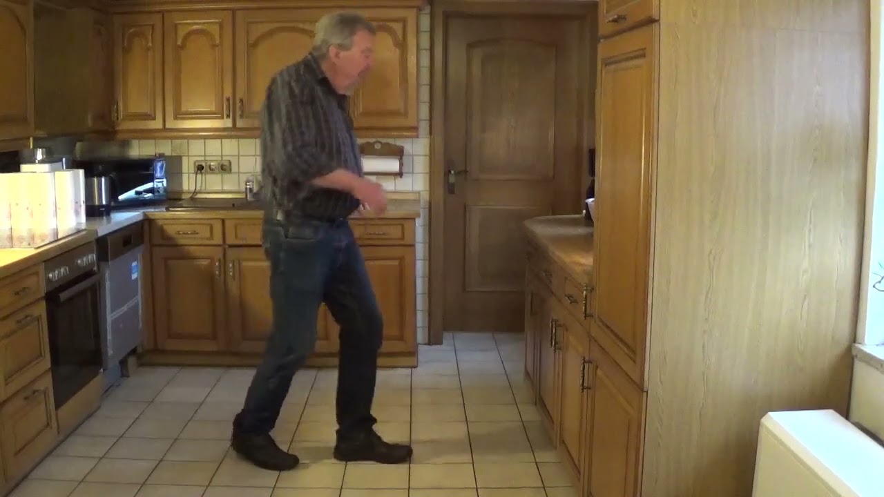 Ein Student aus Uppsala (Linedance 32 Counts 4 Wall) mit Musik
