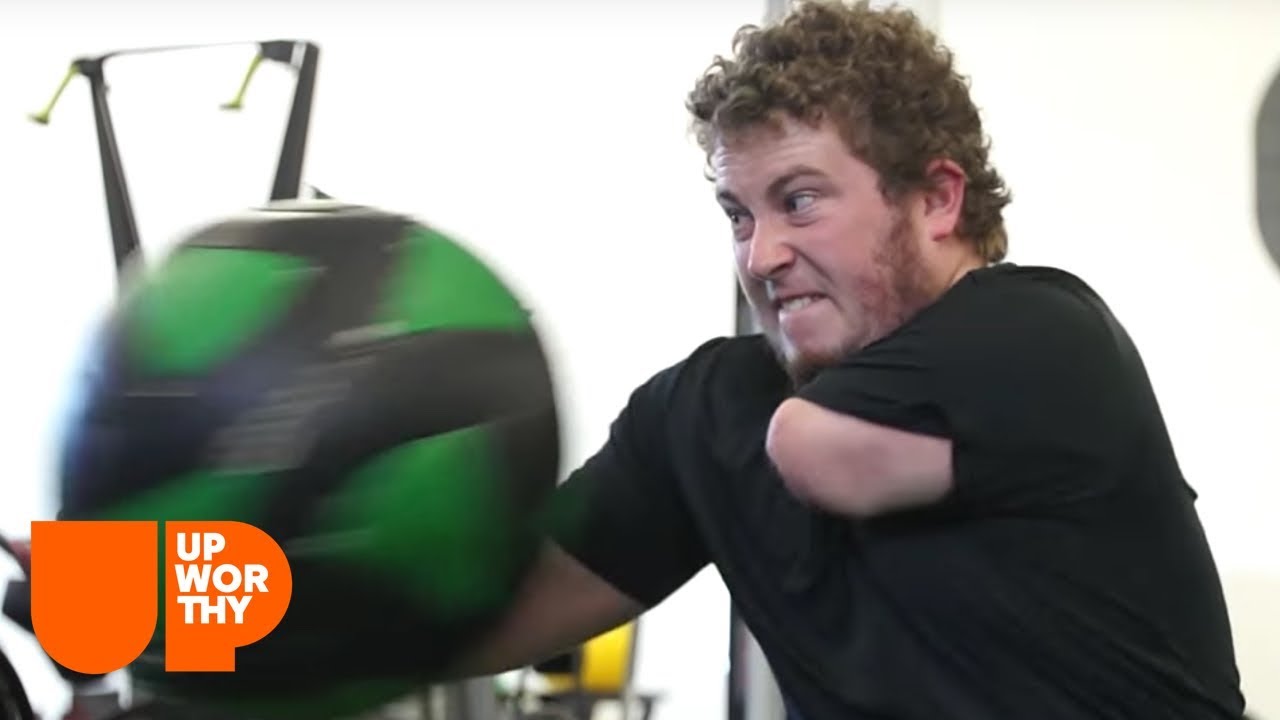 A Former NFL Player Made This Gym To Get DISABLED VETERANS Back to Training!