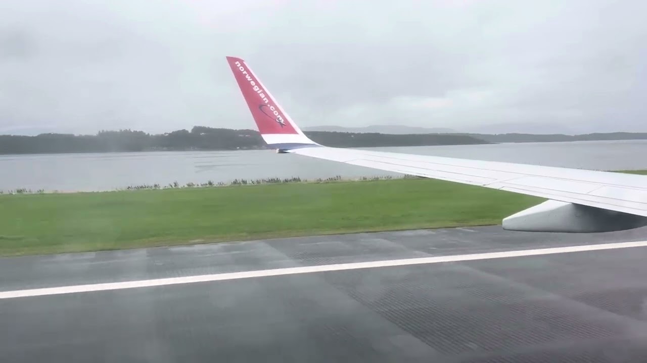 Landing at Molde Airport - August 2025